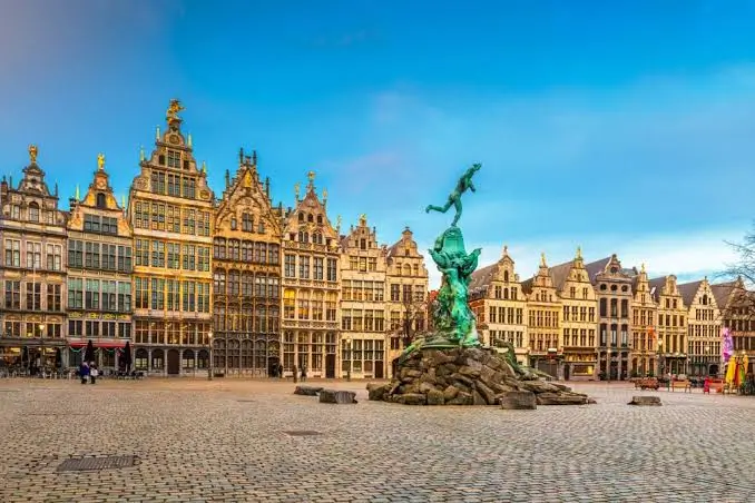 Zicht op Antwerpen