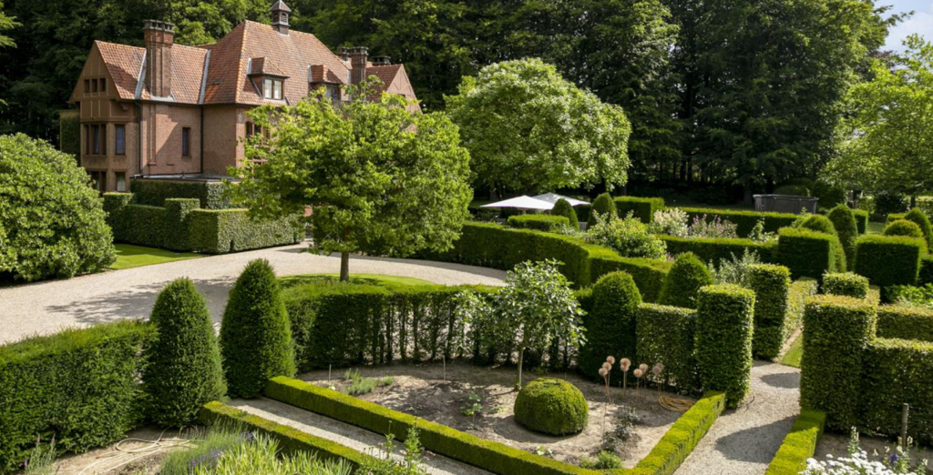 Louise-Marie Manor & Gardens is een exclusieve locatie in het hartje van de Vlaamse Ardennen.